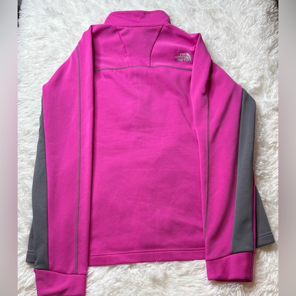 The North face Zip Up - Picture 4 of 7
